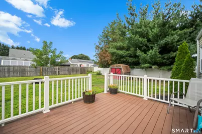 4 Eleanor Road, East Hartford, CT 06118 - Photo 19
