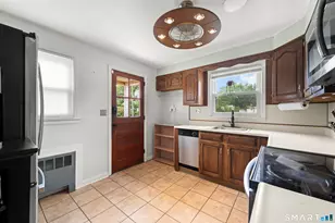 4 Eleanor Rd, East Hartford, CT 06118 - Photo 5