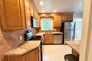 89 Shelton Ave, Shelton, CT 06484 - Photo 15