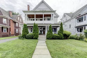 276 Oxford St, Hartford, CT 06105 - Photo 1