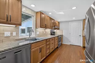 11 Derby Rd, Norwalk, CT 06854 - Photo 3