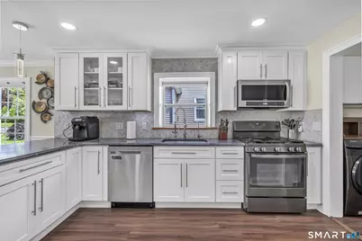 4270 Main Street, Stratford, CT 06614 - Photo 9