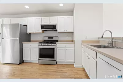 701 Sienna Drive #701, Danbury, CT 06810 - Photo 15