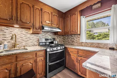 9 Glenridge Drive, Ansonia, CT 06401 - Photo 9