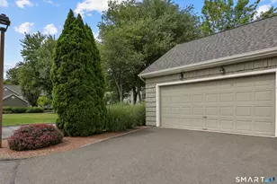 14 Harwich Ln, West Hartford, CT 06117 - Photo 37