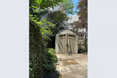246 Goffe Terrace, New Haven, CT 06511 - Photo 17