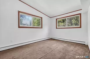 6 Paugussett Rd, Newtown, CT 06482 - Photo 9