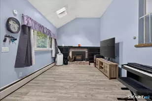 6 Paugussett Rd, Newtown, CT 06482 - Photo 5