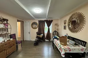 165 Greenfield Dr, Bridgeport, CT 06608 - Photo 17
