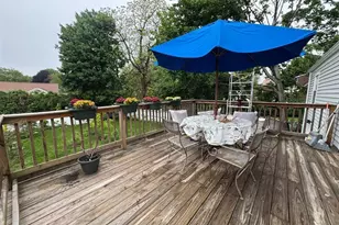 165 Greenfield Dr, Bridgeport, CT 06608 - Photo 7