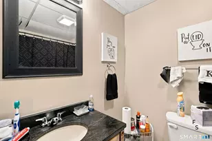 2 Oak Forest Dr, Manchester, CT 06042 - Photo 21