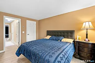 2 Oak Forest Dr, Manchester, CT 06042 - Photo 13