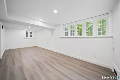 38 Roberts Lane, West Hartford, CT 06107 - Photo 37