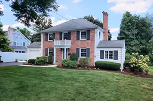 68 Farmingdale Rd, Wethersfield, CT 06109 - Photo 3