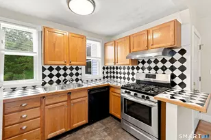 126 Booth St, New Britain, CT 06053 - Photo 11