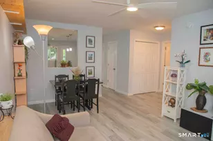 8 Knoll Ln, Simsbury, CT 06089 - Photo 17
