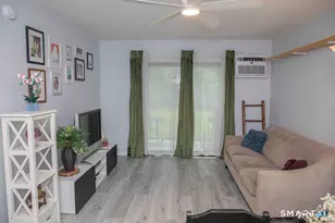 8 Knoll Ln, Simsbury, CT 06089 - Photo 11