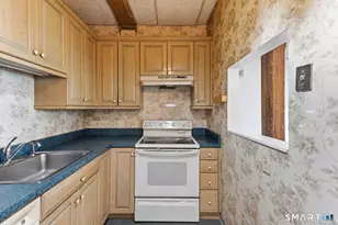 222 Williams St E, Glastonbury, CT 06033 - Photo 7