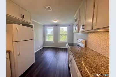 595 North Main Street, Suffield, CT 06078 - Photo 23