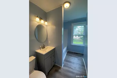 595 North Main Street, Suffield, CT 06078 - Photo 5