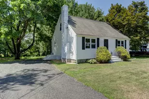 27 Meadow Rd, Burlington, CT 06013 - Photo 3
