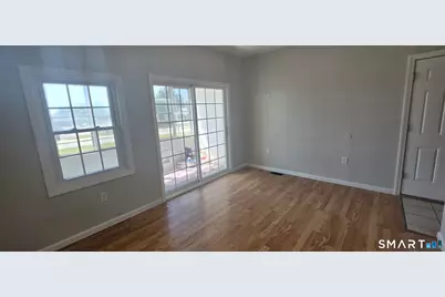 279 Captain Thomas Boulevard #1st Fl, West Haven, CT 06516 - Photo 3