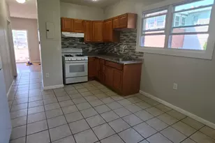 279 Captain Thomas Blvd, West Haven, CT 06516 - Photo 9