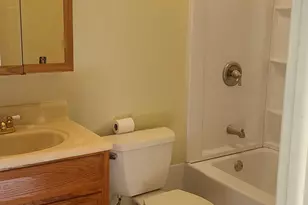 285 High Path Rd, Windsor, CT 06095 - Photo 5