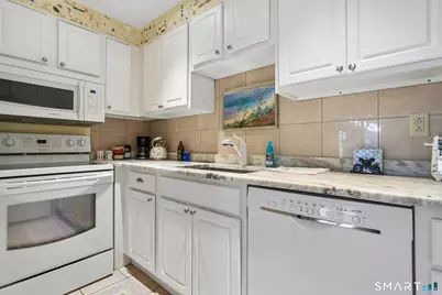 42 Quidnet Court #42, Guilford, CT 06437 - Photo 9