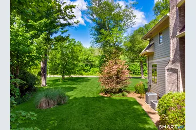 116 North Main Street, East Granby, CT 06026 - Photo 7