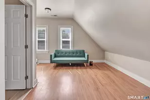 196 Blatchley Ave, New Haven, CT 06513 - Photo 33