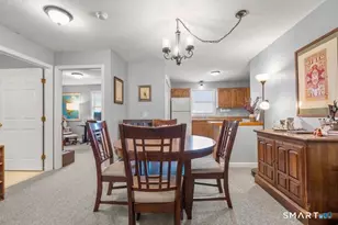 39 Commodore Commons, Derby, CT 06418 - Photo 5