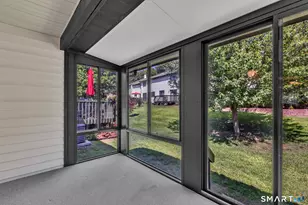 17 Oak Forest Dr, Manchester, CT 06040 - Photo 11