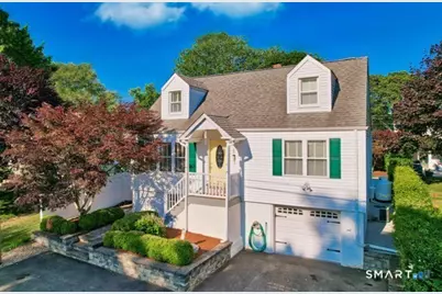 18 Corsino Avenue, Old Lyme, CT 06371 - Photo 1