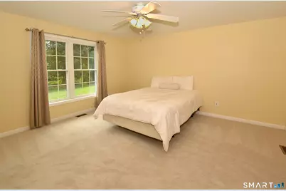 10 Coughlin Road, Manchester, CT 06040 - Photo 21