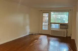 71 Strawberry Hill Ave, Stamford, CT 06902 - Photo 3