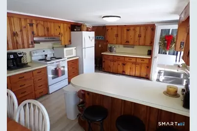 64 Washington Avenue, Old Lyme, CT 06371 - Photo 11