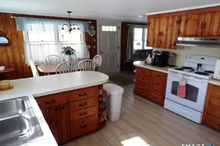 64 Washington Ave, Old Lyme, CT 06371 - Photo 7