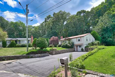 14 Richard Lane, Prospect, CT 06712 - Photo 5