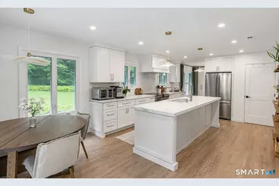 35 Katrina Circle, Bethel, CT 06801 - Photo 3