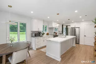 35 Katrina Cir, Bethel, CT 06801 - Photo 3
