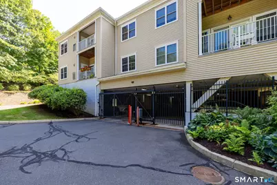 1 West Street #215, Simsbury, CT 06070 - Photo 27