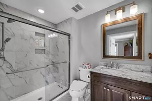 2 Bishop Rd, West Hartford, CT 06119 - Photo 19