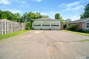 23 Thorniley St, New Britain, CT 06051 - Photo 7