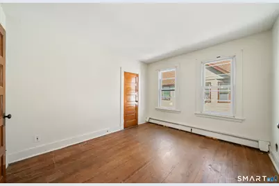 23 Thorniley Street, New Britain, CT 06051 - Photo 13