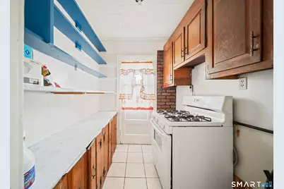 23 Thorniley Street, New Britain, CT 06051 - Photo 25