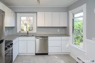 153 Baker Ave, Groton, CT 06340 - Photo 15