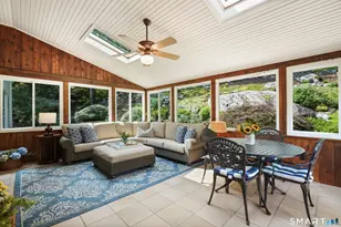 70 Chestnut Hill Ln, Stamford, CT 06903 - Photo 15