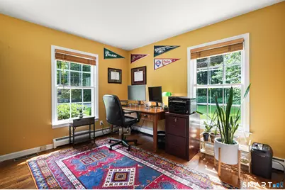 70 Chestnut Hill Lane, Stamford, CT 06903 - Photo 19