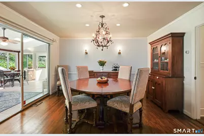 70 Chestnut Hill Lane, Stamford, CT 06903 - Photo 11